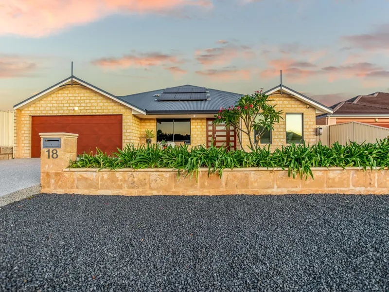 Stunning Family Home!!