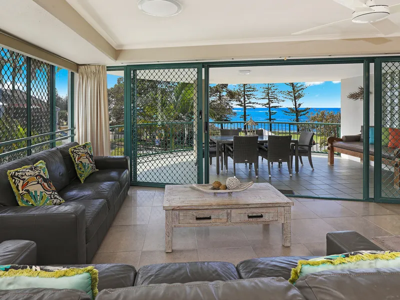 FURNISHED RENTAL - Norfolks on Moffat Beach