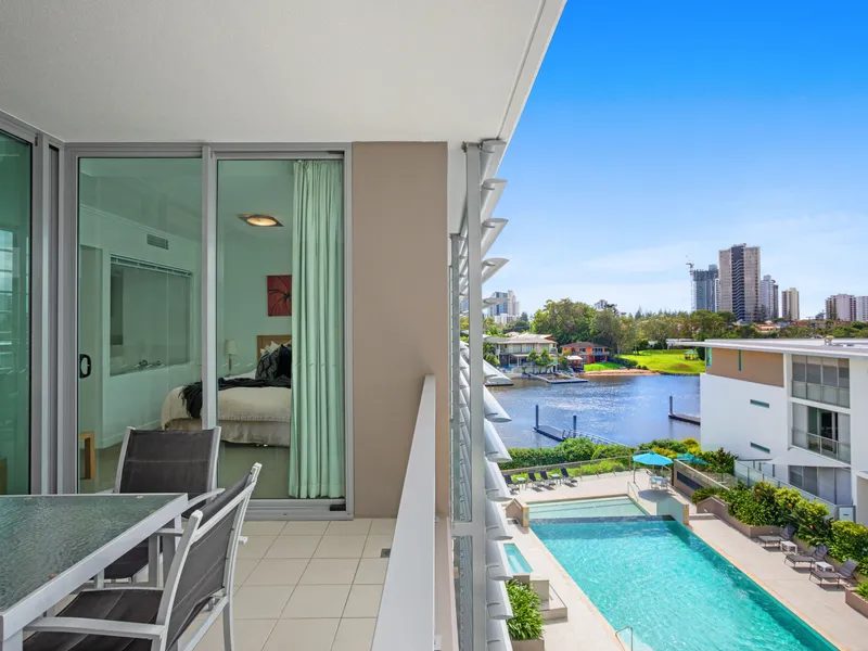 Contemporary Residence The Ultimate in Coastal Luxury