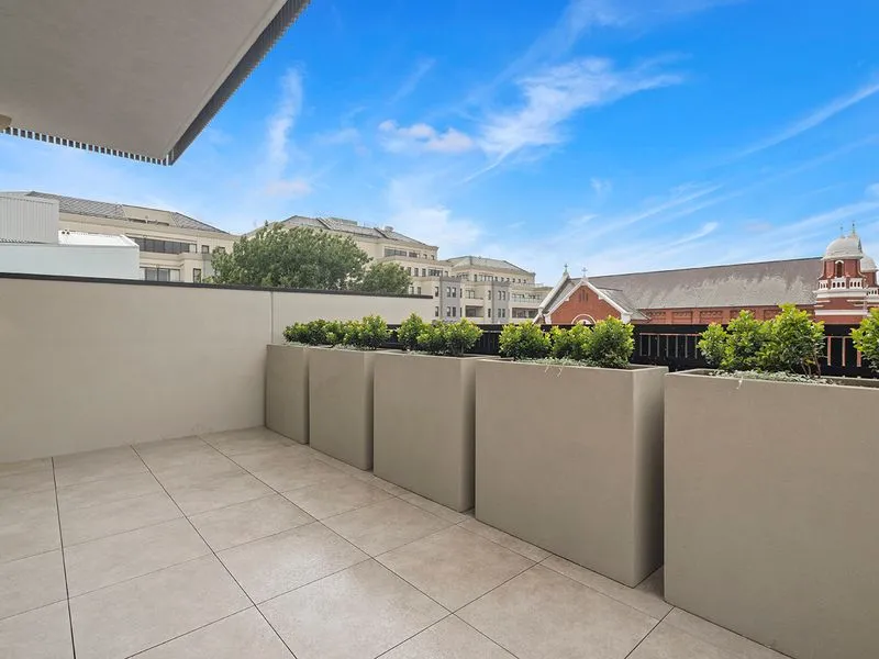 BRAND NEW 2 BEDROOM
