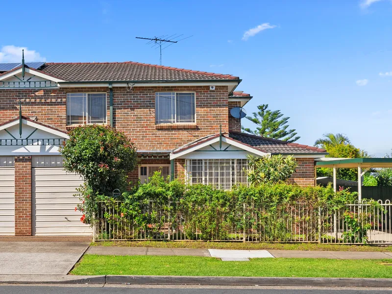 Torrens Title Duplex, No Strata