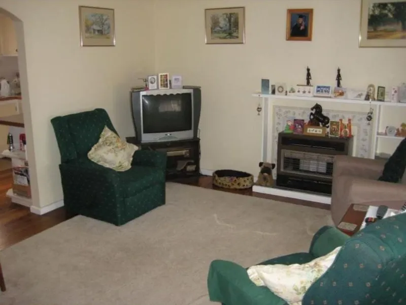 Large Two Bedroom Unit!
