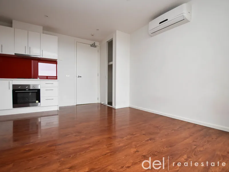 Modern Apartment in Central Location!