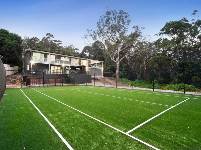 Waterfront Reserve Estate with panoramic views