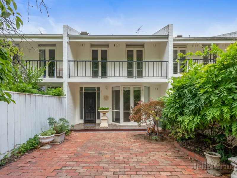 Positioned In The Gascoigne Estate