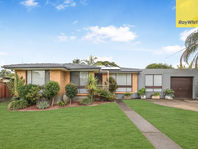 Elegantly Displayed Family Residence!