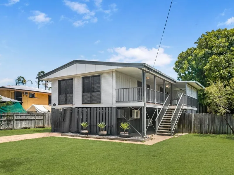 Easy To Maintain Home In Heatley!