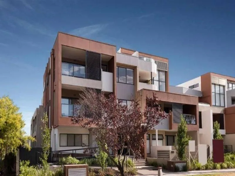 SMART CONTEMPORARY HOME