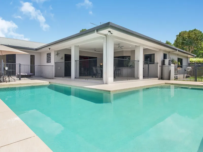 Open Plan Executive style home.