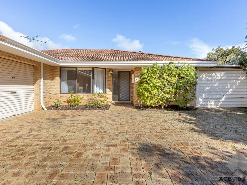SINGLE-LEVEL HOME NEAR RIVER