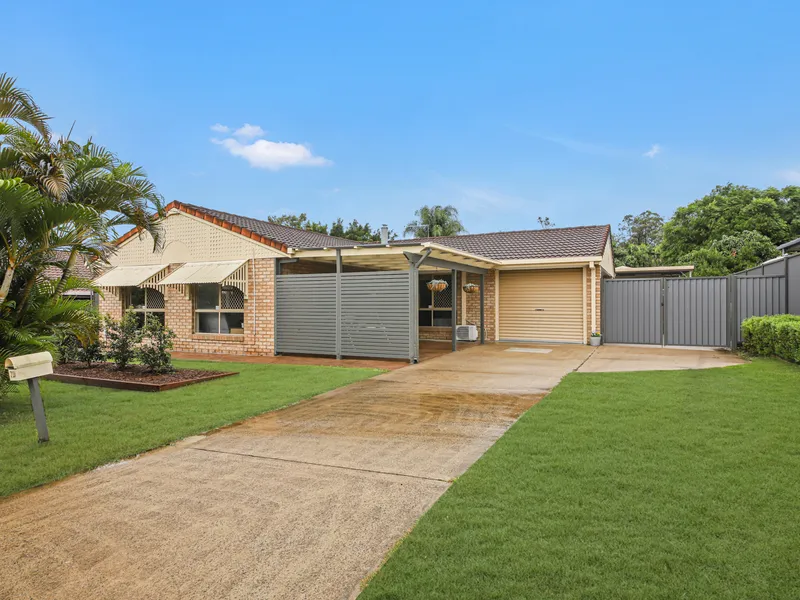 FANTASTIC OPPORTUNITY!!! Great Home on 850m2 block with Huge Shed!!