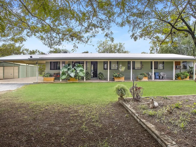 Big Gracemere home on 2 acres, stroll to local state school