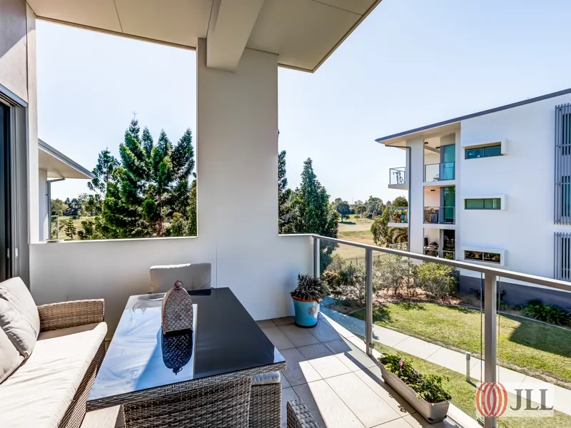 2 Bedroom Unit with Great View & 2 Individual Car Spaces