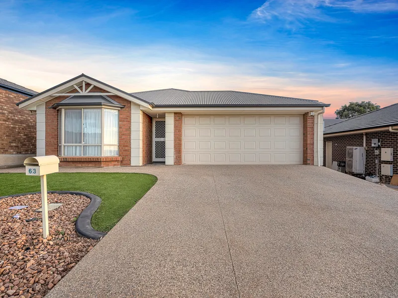 YOUR LOW MAINTENANCE LIFESTYLE AWAITS!!