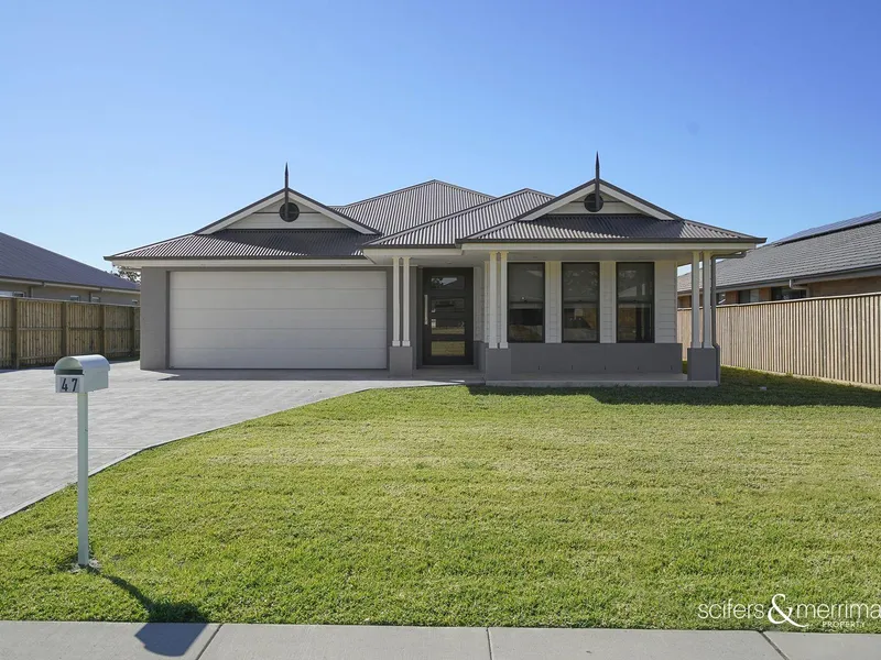 Family Home in Blue Ribbon Enclave