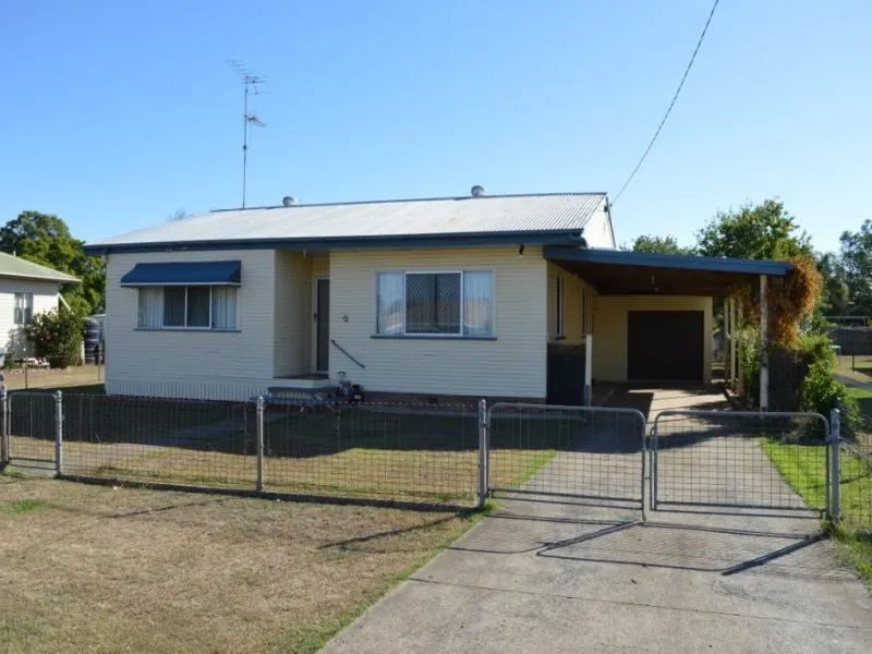 GREAT LITTLE 3 BEDROOM STARTER OR INVESTOR PROPERTY