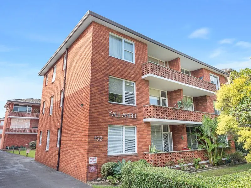 9/152 RUSSELL AVENUE, DOLLS POINT
