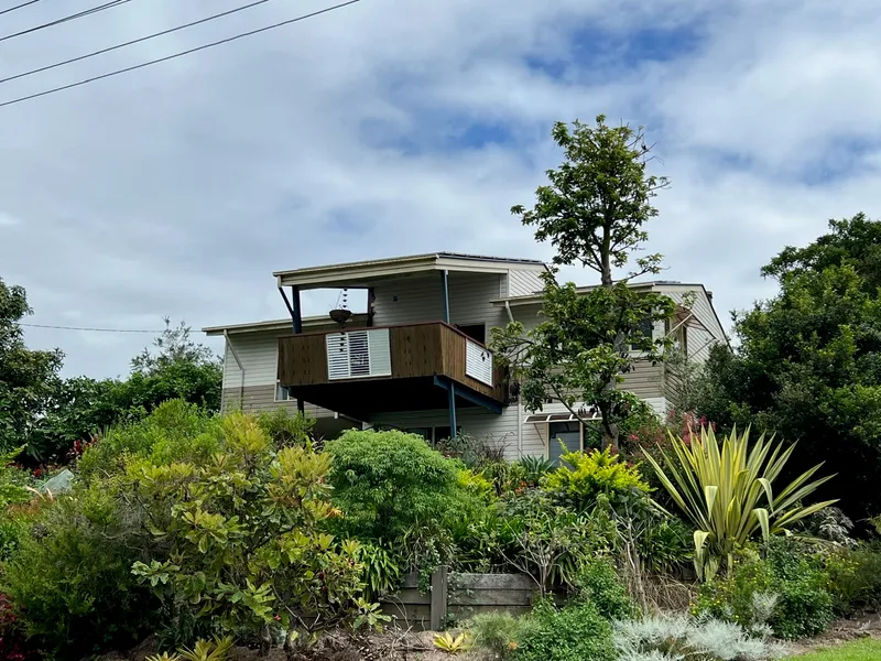 Spacious 3-Bedroom Granny Flat - Flaxton