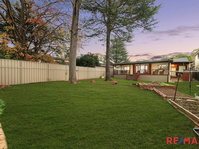 Oversized Single Story Family Home in Cul-De-Sac