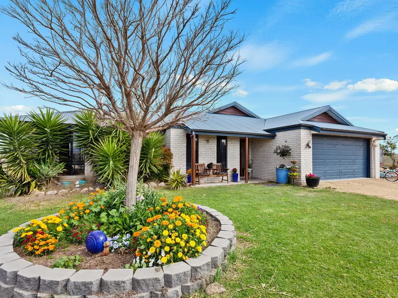 ULTIMATE LIFESTYLE HOME for a FAMILY