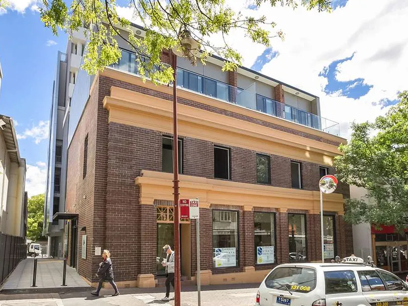 Two Bedroom Apartment in the Heart of Ashfield