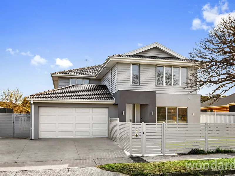 A Masterclass in Stylish Modern Family Living