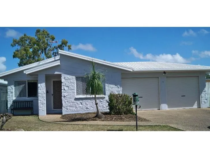 Four Bedroom Home - Neat As A Pin