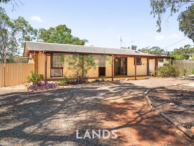 3 Bedroom Home | 4 Hectares of Land | Suitable for Hobby Farm