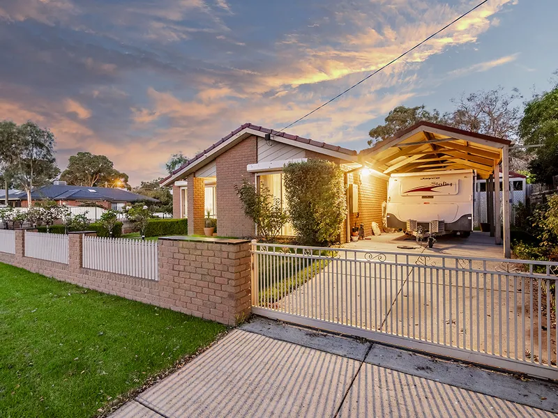 BELOVED FAMILY HOME AWAITS NEW BEGINNING - CAR ACCOMMODATION GALORE!