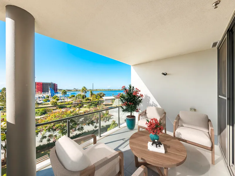 1203/39 Lakeview Promenade, Newport