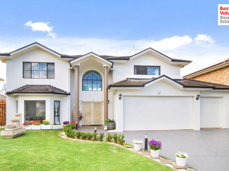 A Chic, Contemporary Design Masterpiece