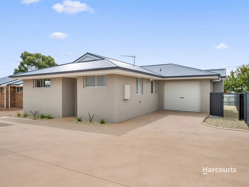 Brand New in the Heart of Sorell