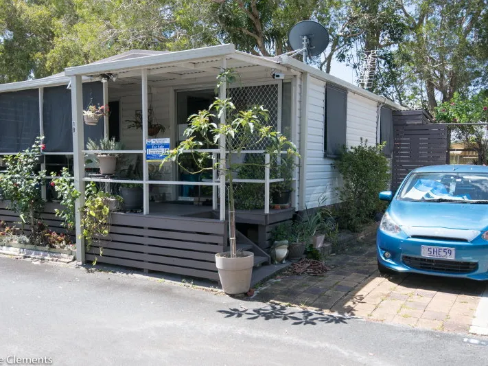 A unique opportunity to own a 2 bedroom relocatable home on a larger than normal site with an established garden at the back.
