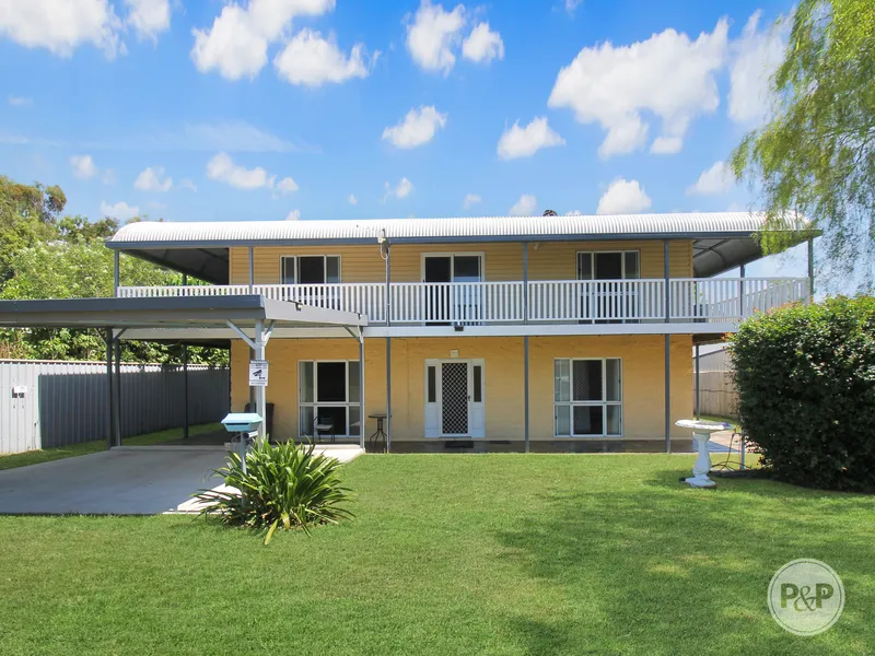 EXPERIENCE BEACH SIDE LIVING