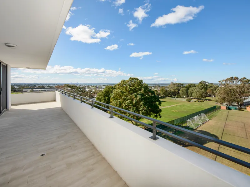 North Facing Luxury Penthouse with City Views