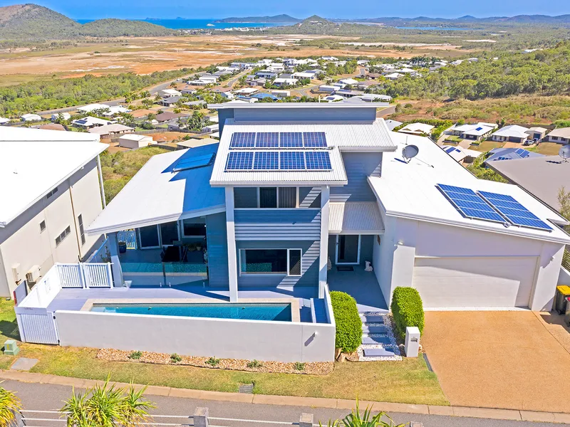 5 Bedroom Luxurious Coastal Residence