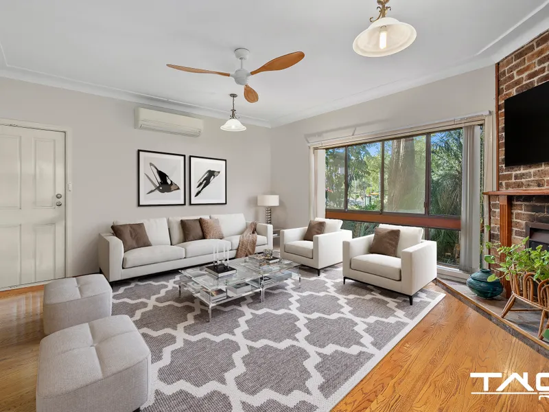 PRIME PENDLE HILL LOCATION!