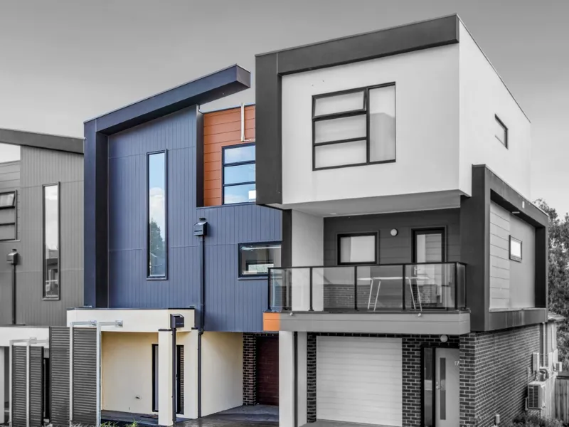 BOUTIQUE HOUSE OF LUXURY AND STYLE