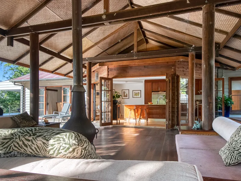 Balinese-Inspired Hinterland Retreat - Relax And Take In The Views