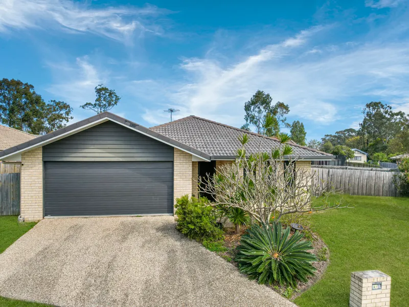 Charming 4-Bedroom Home with Spacious Block and Prime Cul-De-Sac Location in Fernvale