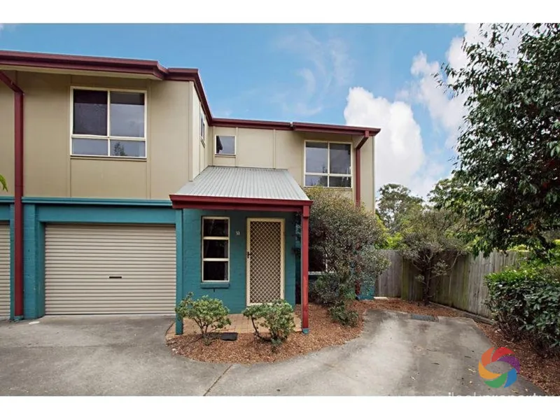 As new townhouse in Oxley.