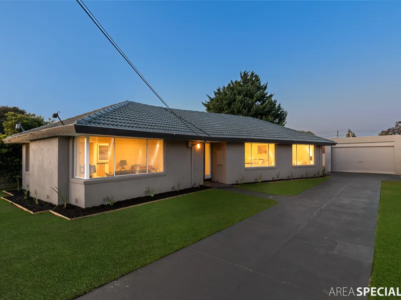 listedAS - Refreshed and Loved family home within walking distance to all the amenities!!!