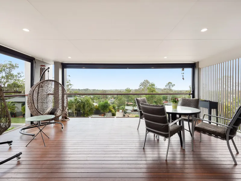 A HOUSE THAT WILL ENHANCE YOUR LIFESTYLE!