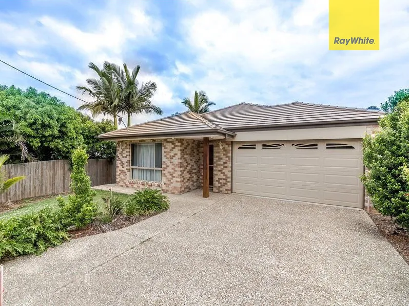 Spacious, well presented, low set family home in perfect location!