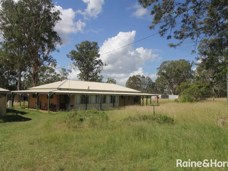 5 Acres Close to Kingaroy 4 Bedroom Home ,shed,stables