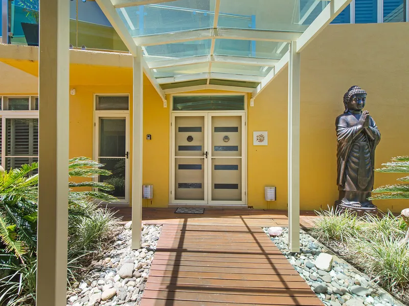 Furnished Beachfront Masterpiece With Panoramic Ocean Views