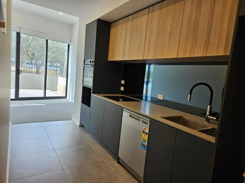 1 Bedroom Brand New Apartment in Northbourne