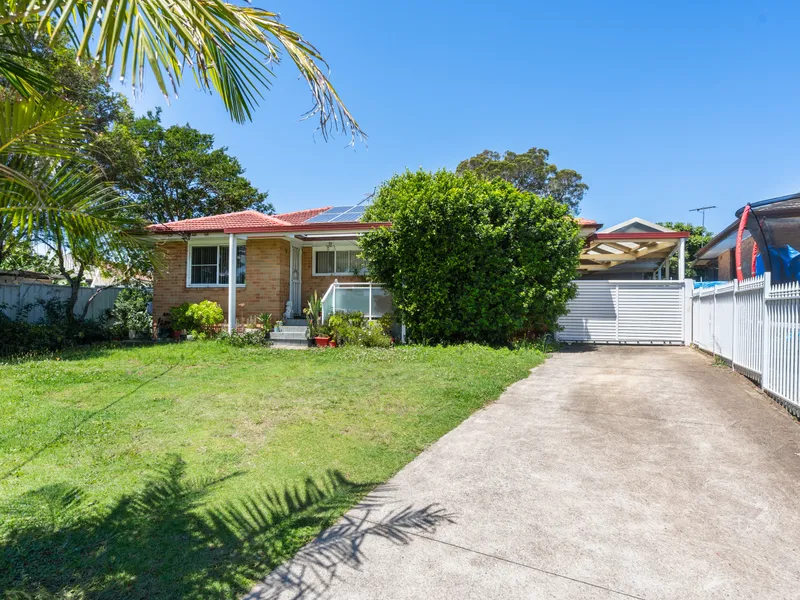 Spacious, Light Filled Family Lifestyle in Premiere Location