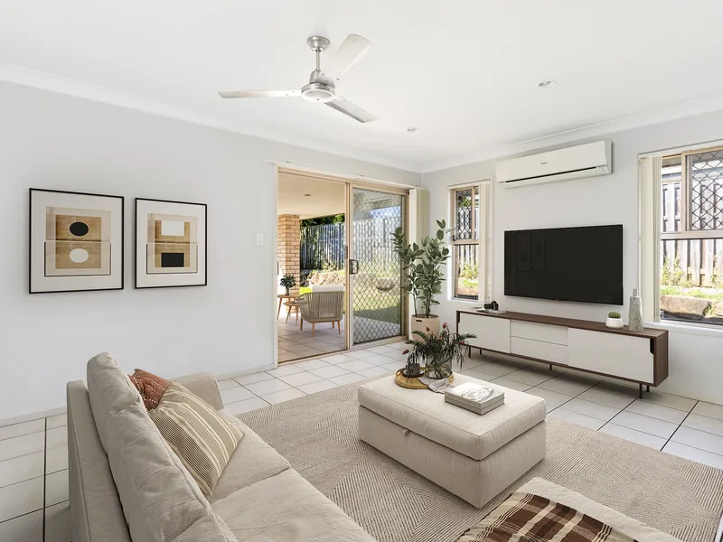 Stunning 4 Bedroom Home For Rent