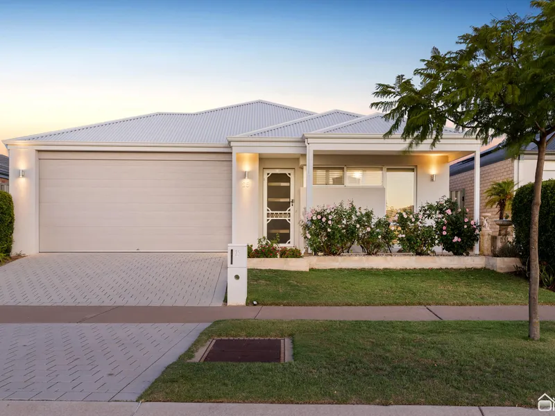 BE CAPTIVATED - 3x2 PLUS OFFICE